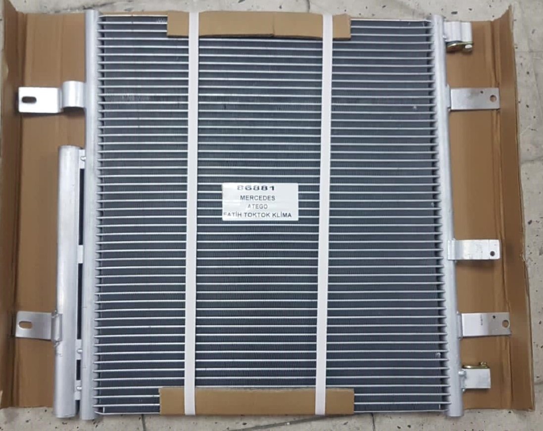 86881 MERCEDES ATEGO CONDANSER