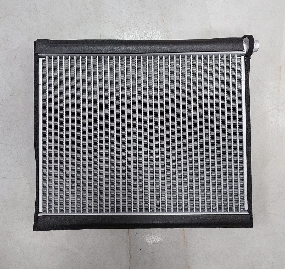 8SD-09 HİTACHİ 280 20X25 EVAPARATÖR