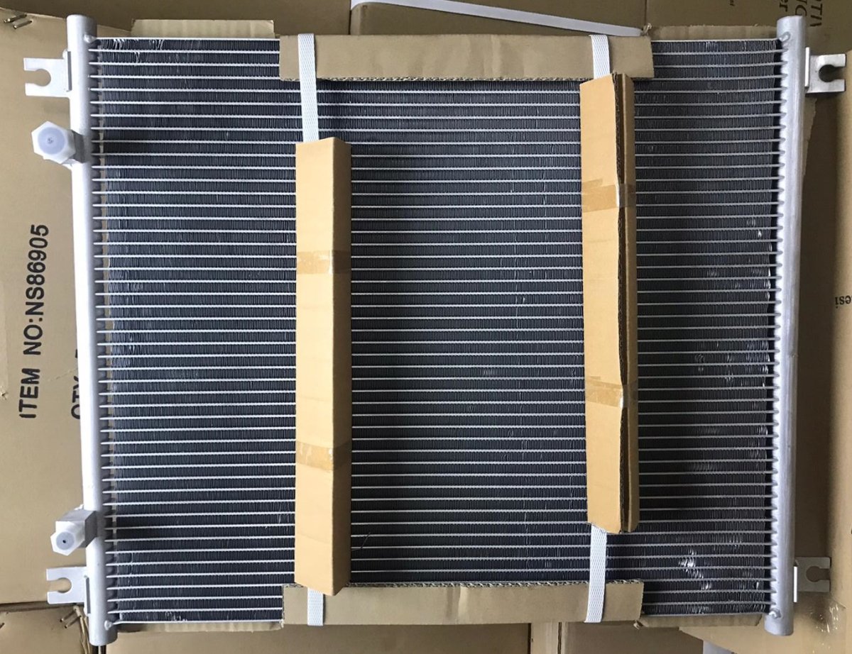 86905 HITACHI İŞ MAKİNASI CONDENSER